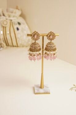 Alternative view of Shimmi Jumka and Tikka Set