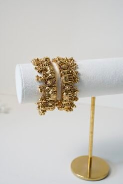 Alternative view of Elephant Inspired Kada