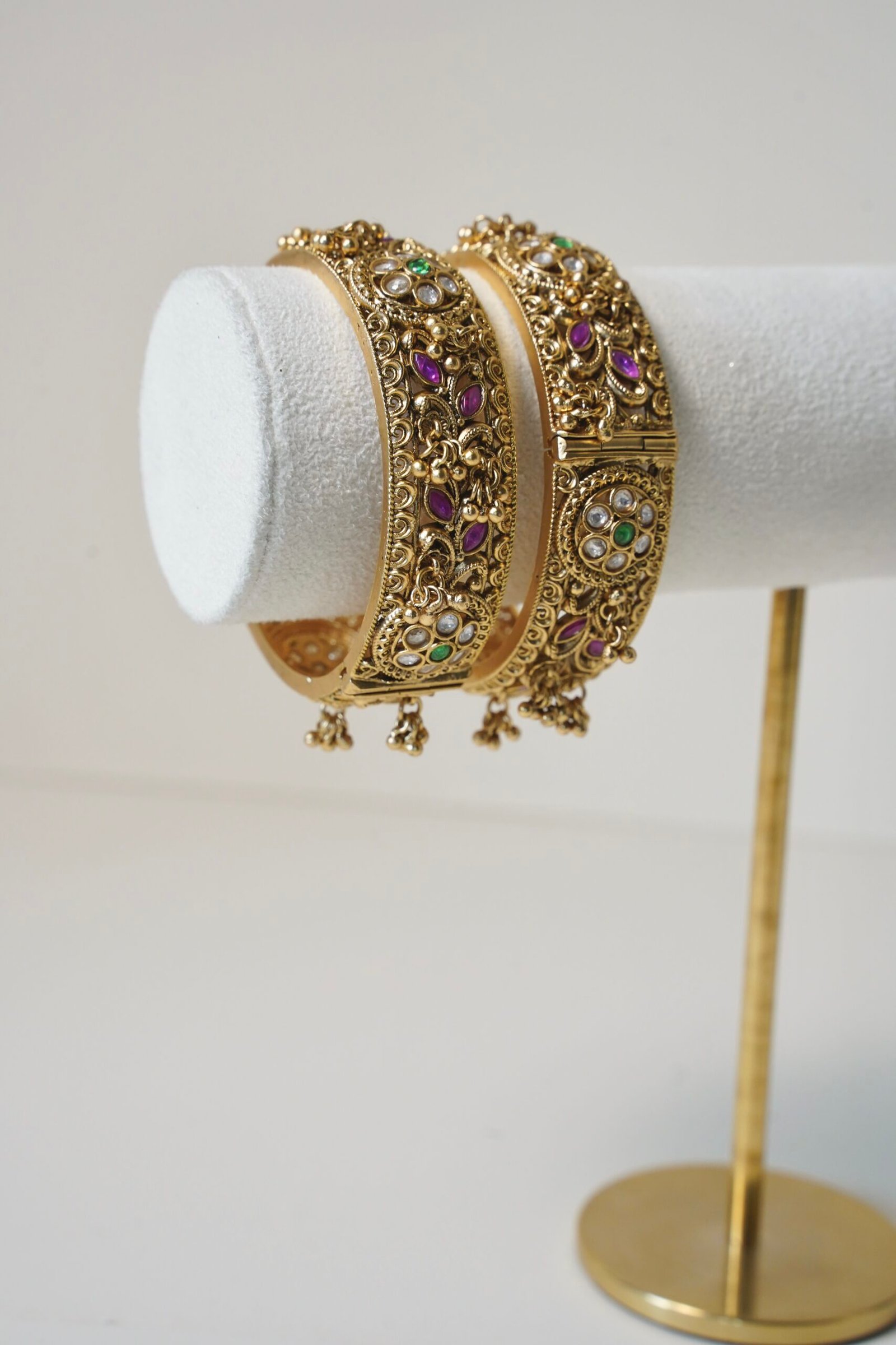 Ruby and Green Antique Bangle Set - Image 2