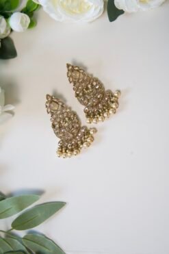Kavya Earring