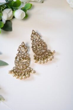 Alternative view of Kavya Earring