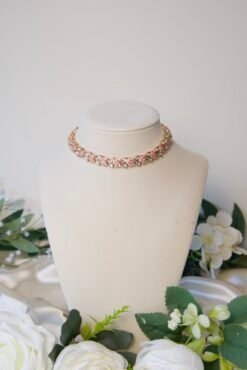 Alternative view of Soft Whisper Kundan Set