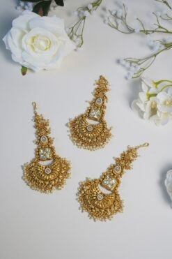 Floral Antique Mang Tikka