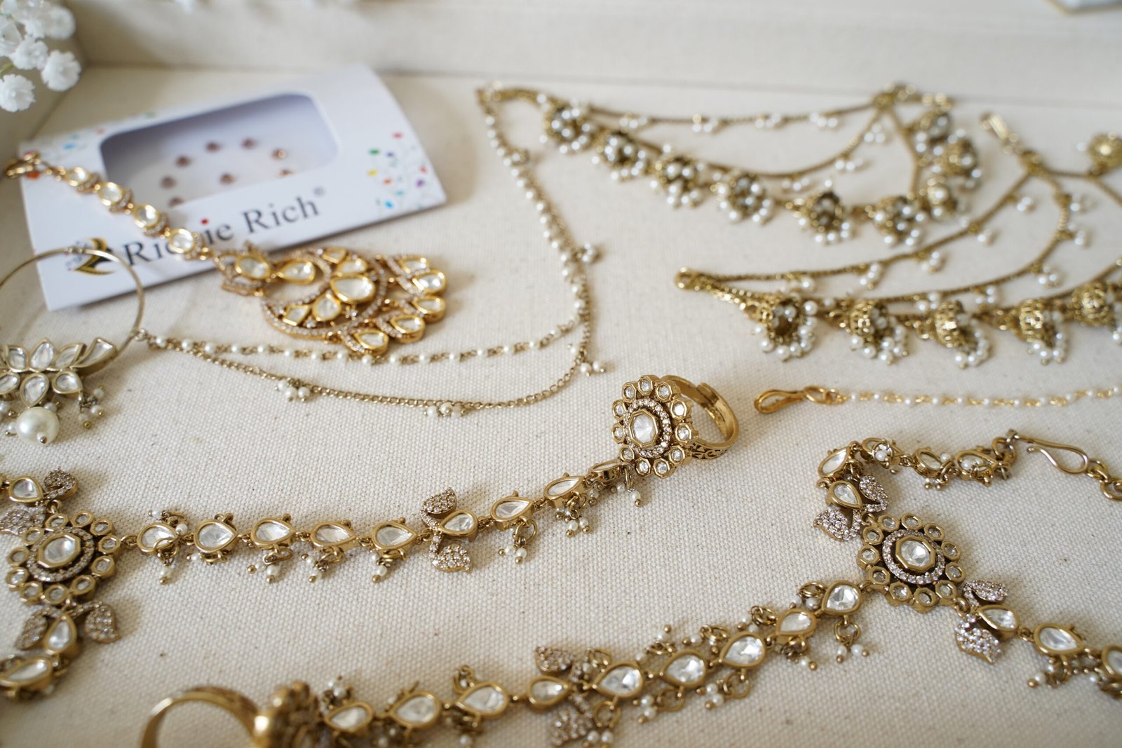 Indian Pakisatani bridal accessories