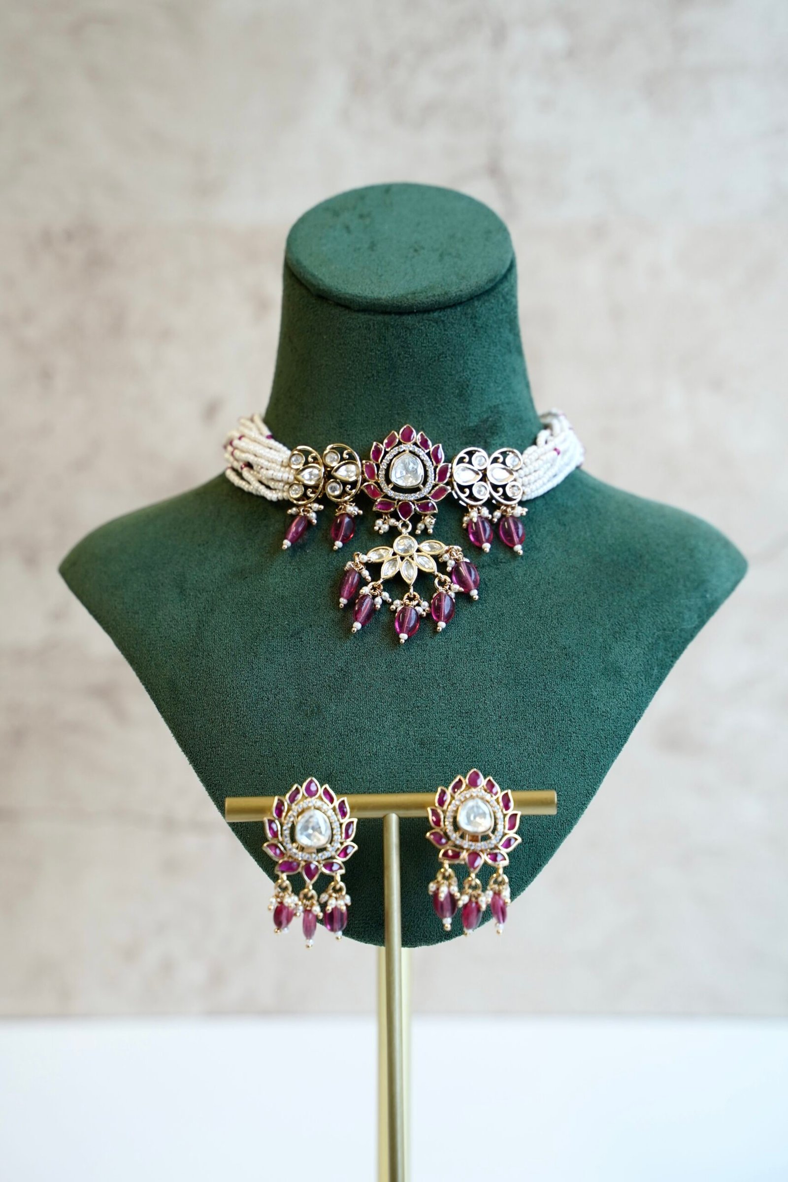 Lotus Purple Kundan Beaded Choker Set - Image 3